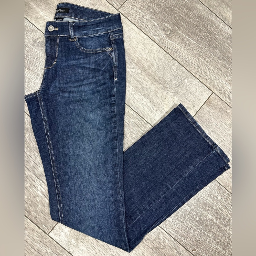 Women’s jeans - size 6